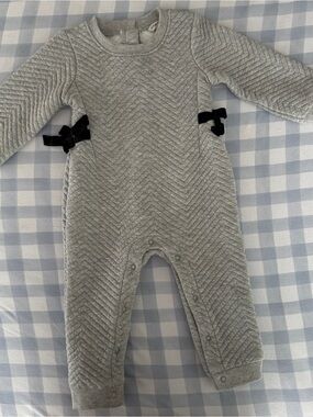Habitual Quilted One-Piece Footie in Light Gray with Black Bows